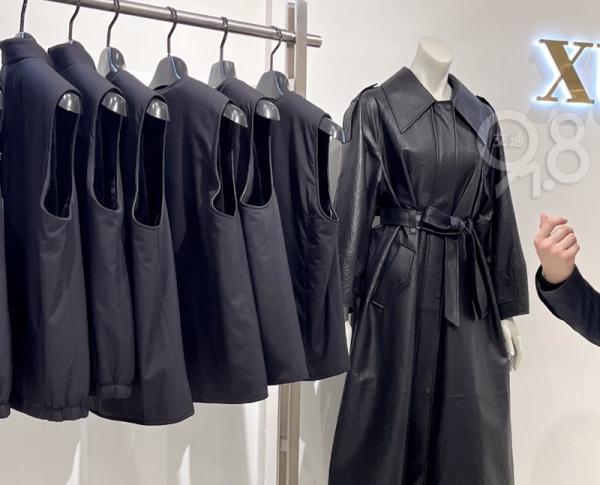 人从众……卖疯了！杭州这些地方大排长龙，有人一口气带走七八件