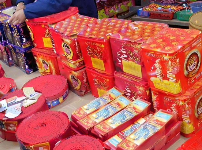 烟花爆竹利润分析_过年期间小生意_过年做什么生意赚钱