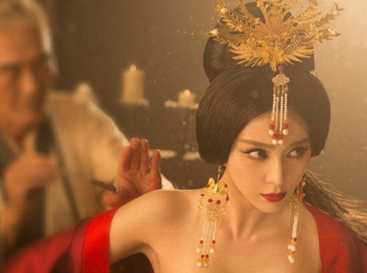 赵薇马云炒股_娱乐圈演员身价暴涨_明星商业头脑投资理财