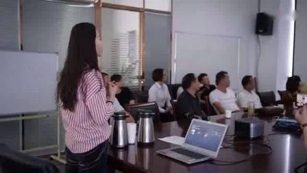 走进直播间去看看它们怎么介绍