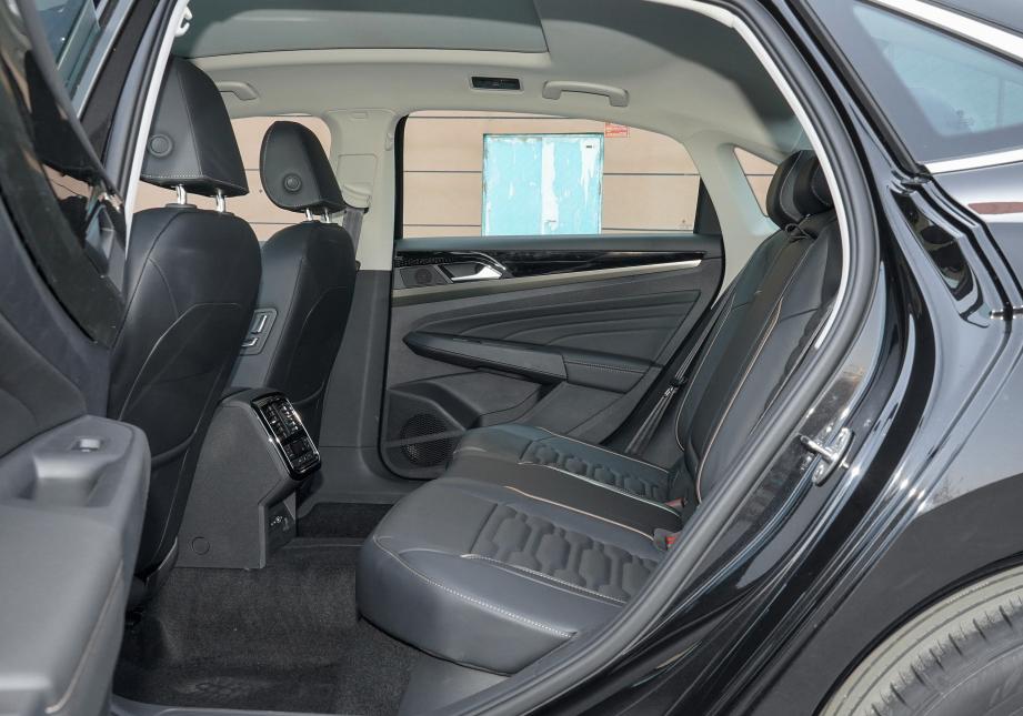 比亚迪秦DM-i超级混动销量排行_丰田致炫销量分析_广汽丰田致炫贷款