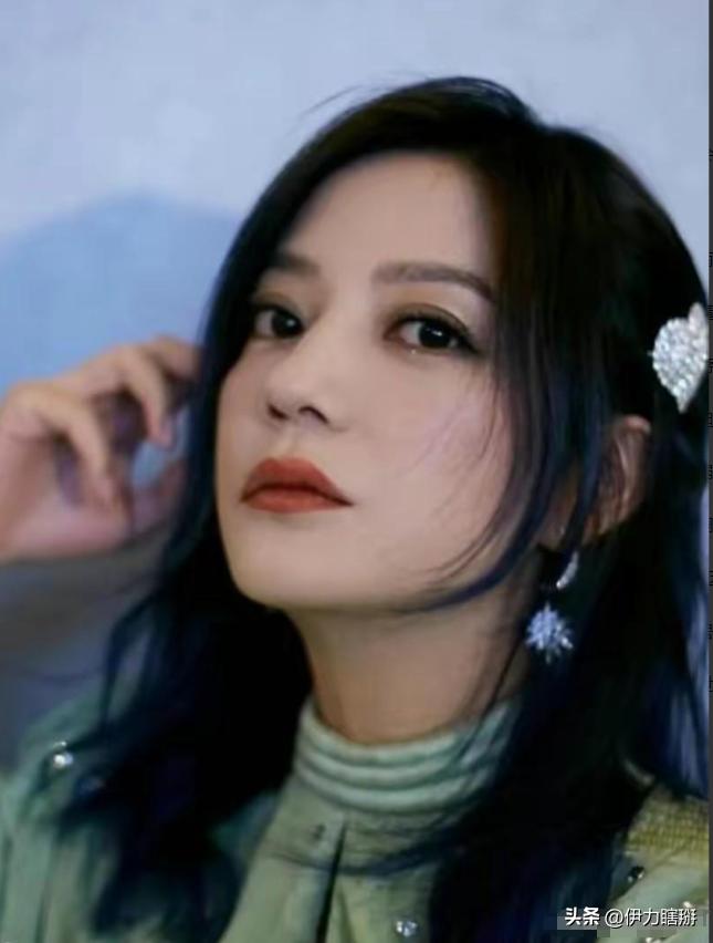 赵薇股权冻结 合宝文娱集团 赵薇商业帝国崩塌_赵薇马云炒股